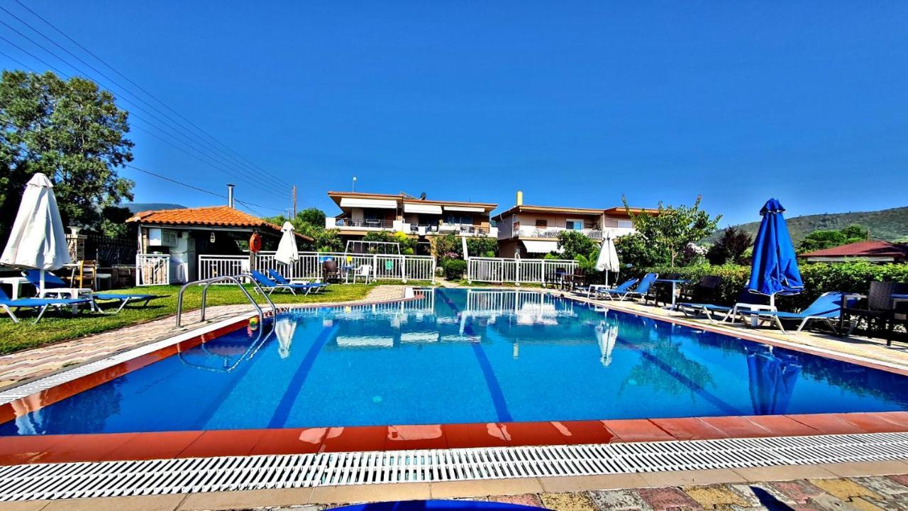 House Michalis Aparthotel Sarti Bagian luar foto