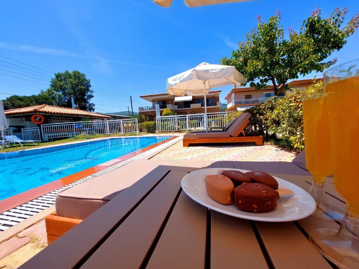 House Michalis Aparthotel Sarti Bagian luar foto
