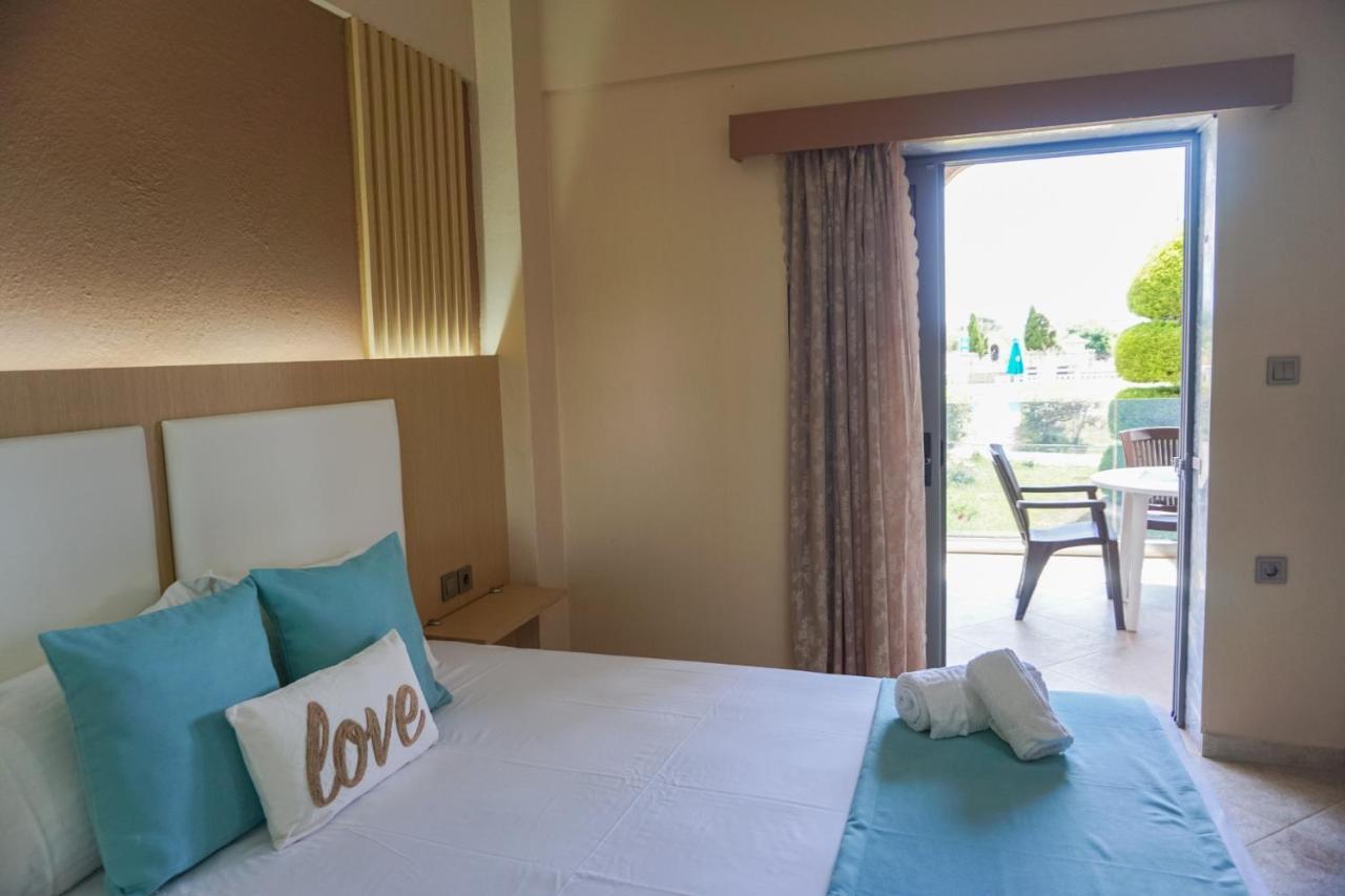 House Michalis Aparthotel Sarti Bagian luar foto