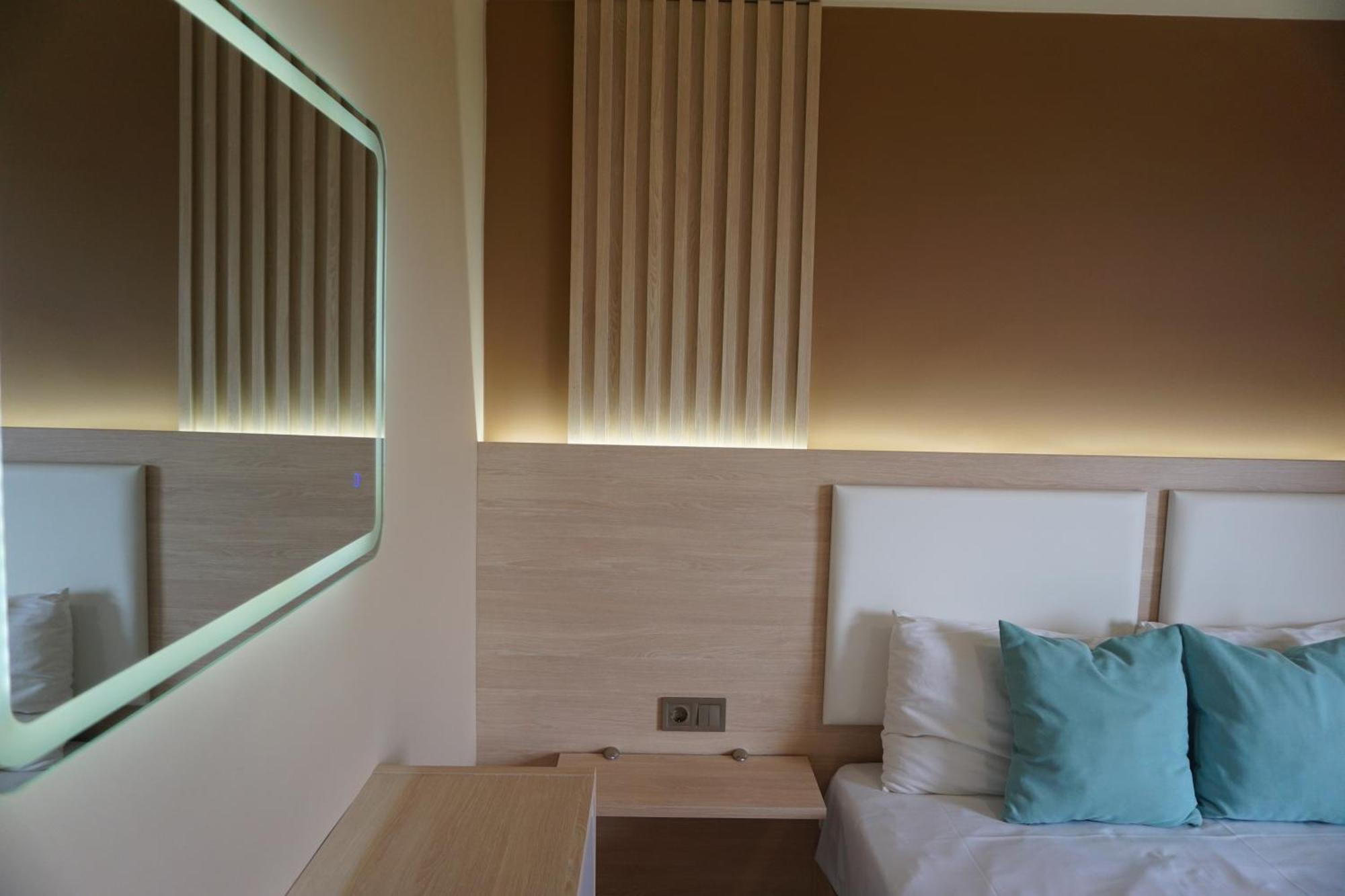 House Michalis Aparthotel Sarti Bagian luar foto