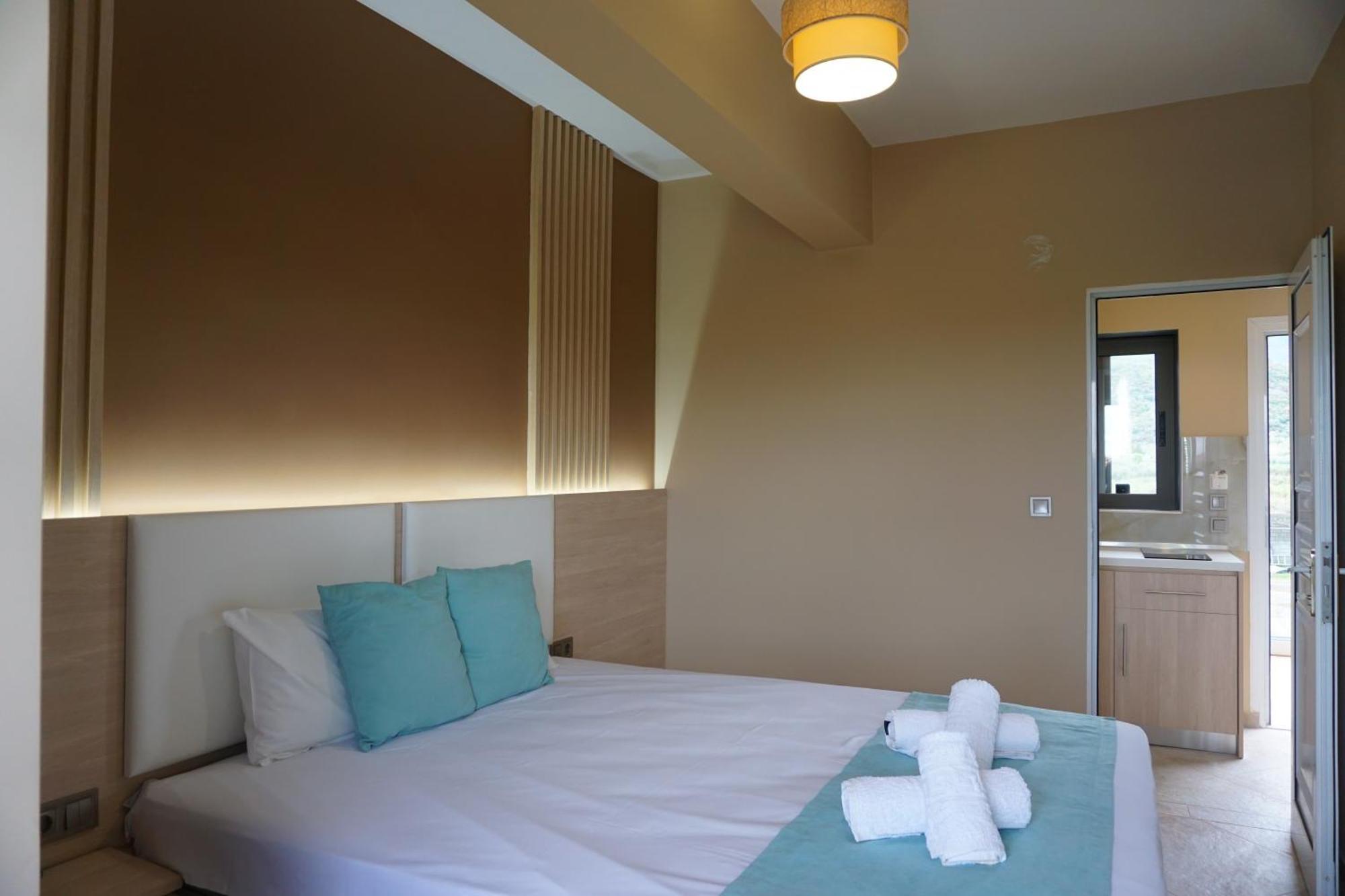 House Michalis Aparthotel Sarti Bagian luar foto