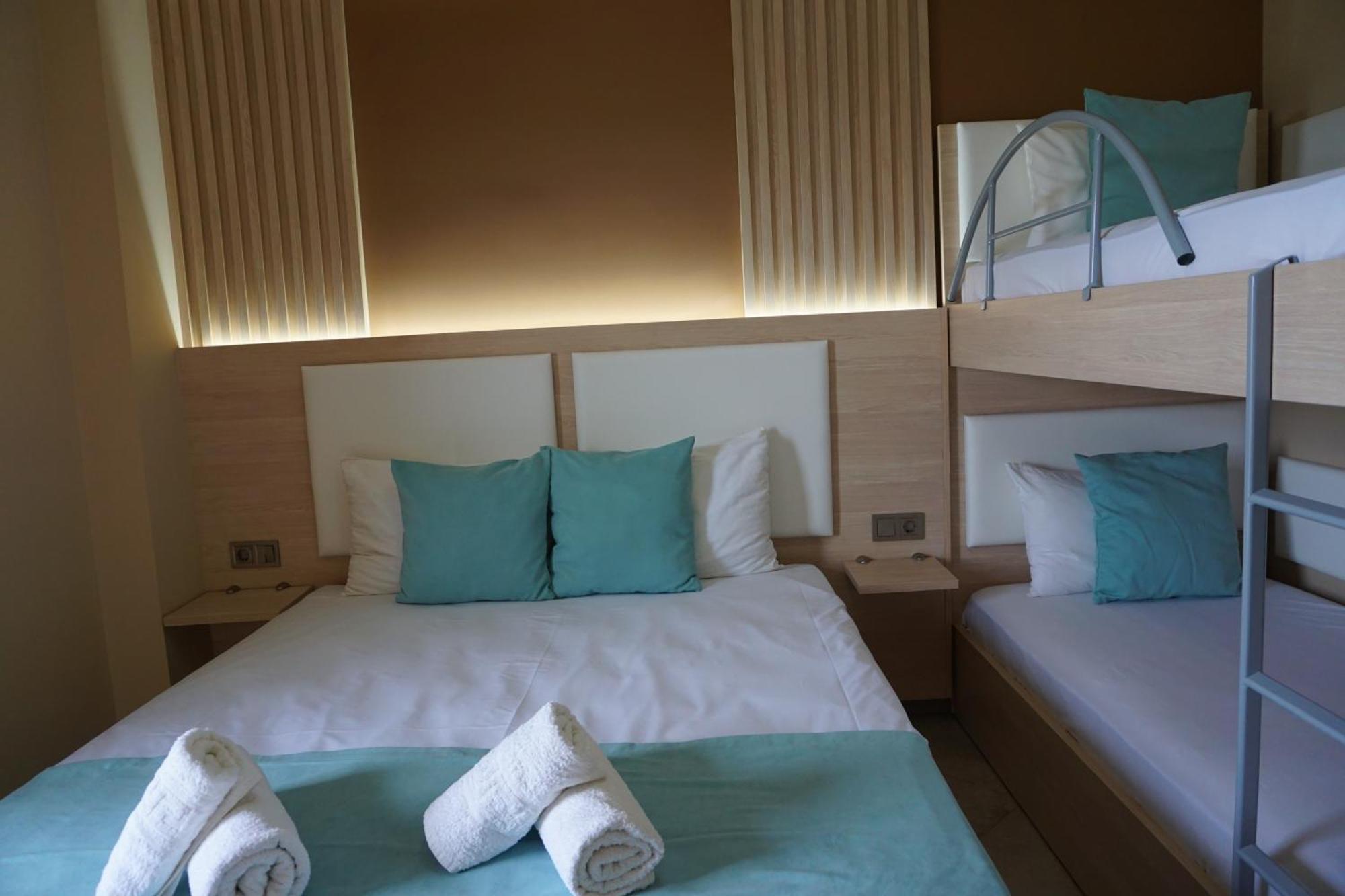 House Michalis Aparthotel Sarti Bagian luar foto