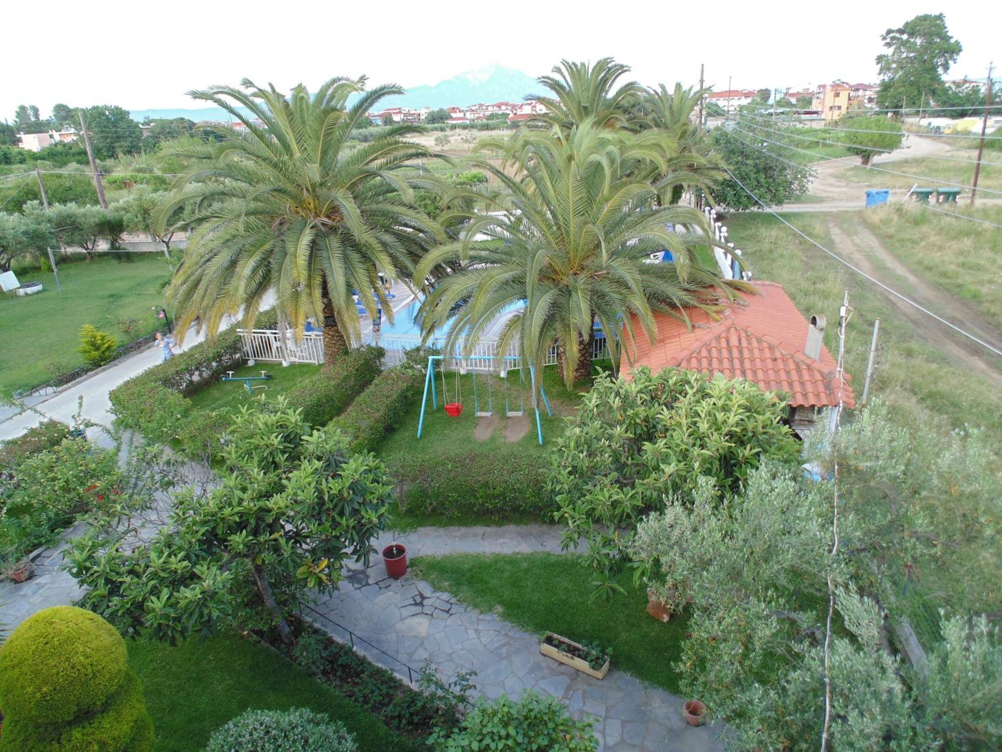 House Michalis Aparthotel Sarti Bagian luar foto